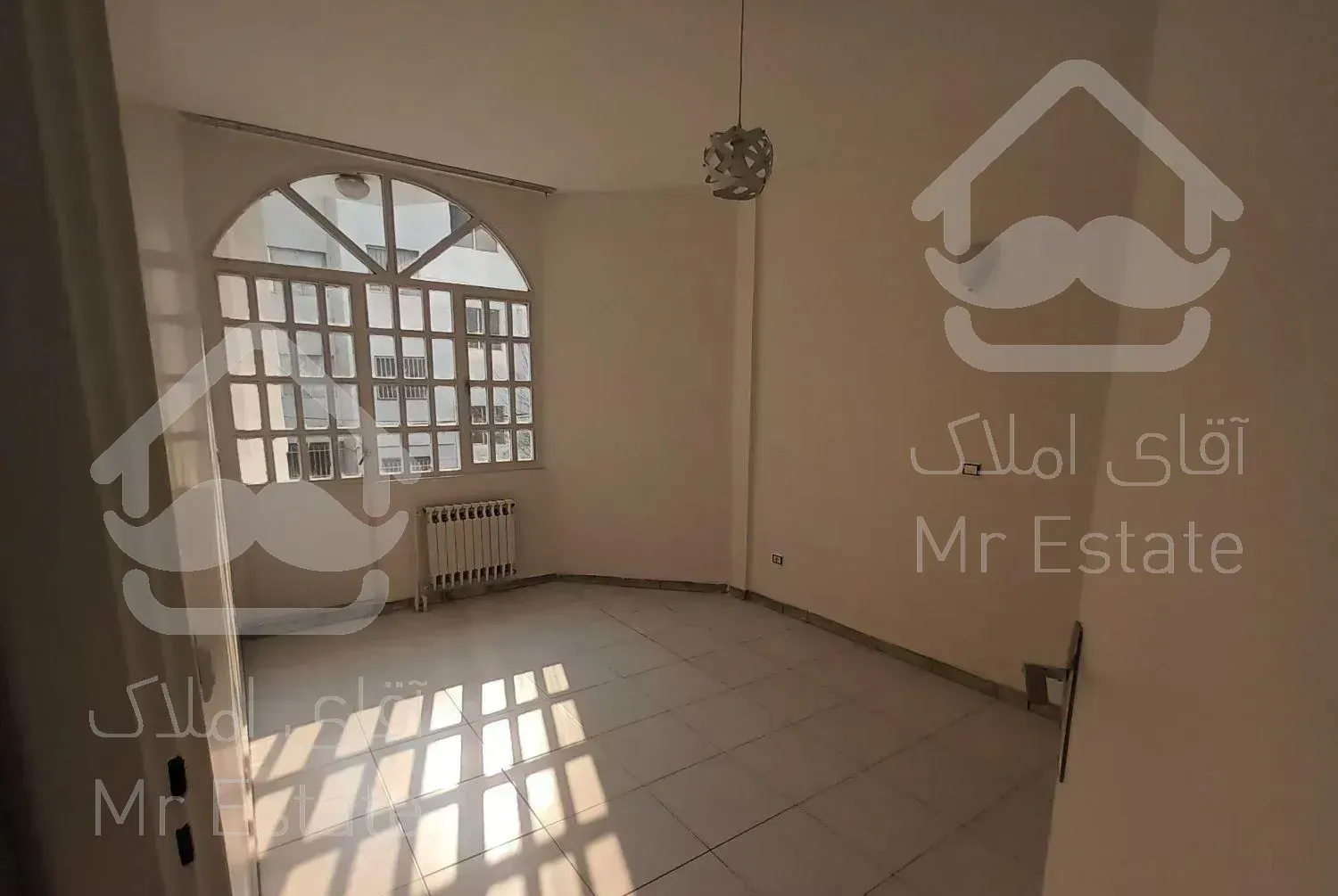 آپارتمان ۸۵ متری جمالزاده شمالی