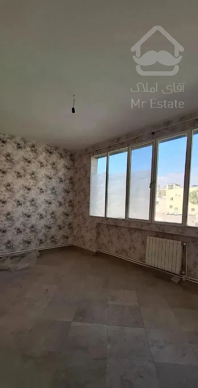 ۹۰ متر/فول امکانات/تک واحد/خ ۱۲ فروردین