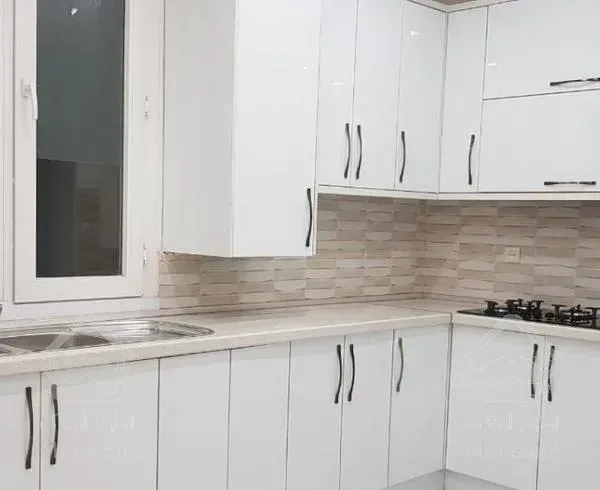 82 متر ، پونک