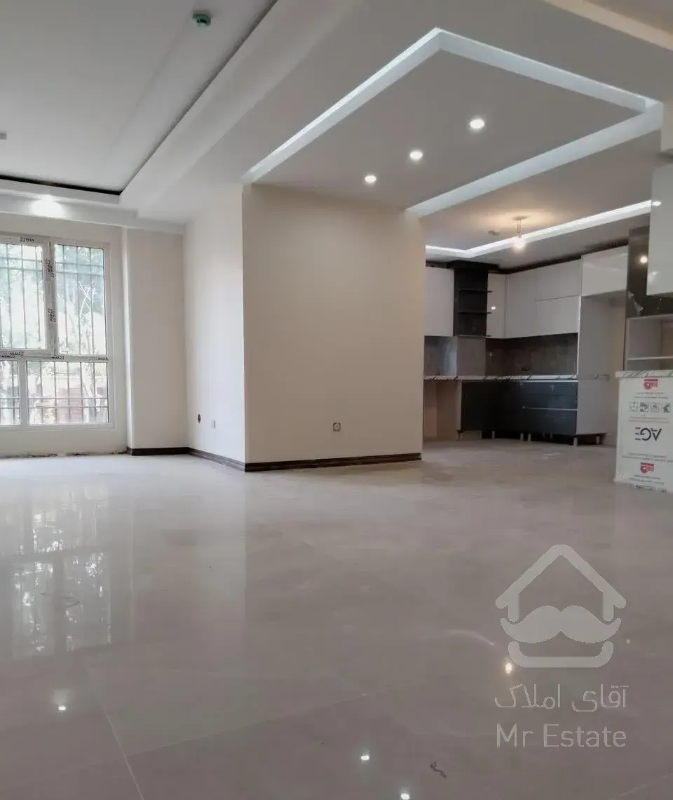 ۱۳۵ متر/ ۳ خواب / نوساز / تاپ لوکیشن شهید عراقی