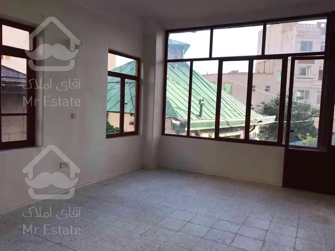 ملک کلنگی ۱۶۰متری نیاوران