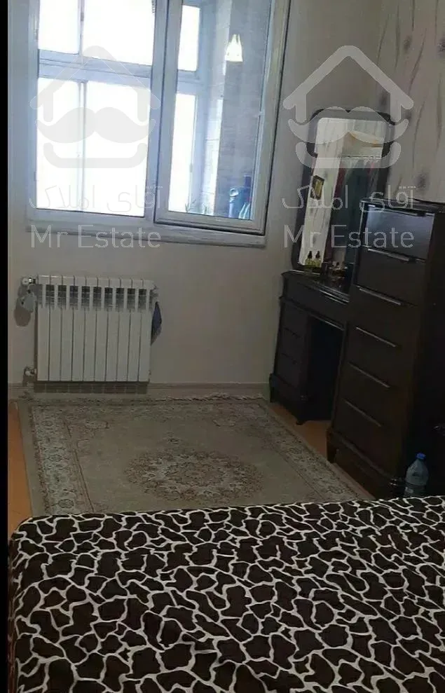 تهران کوهک ۱۶۰ متر ۳ خواب سند تکبرگ دریاچه چیتگر