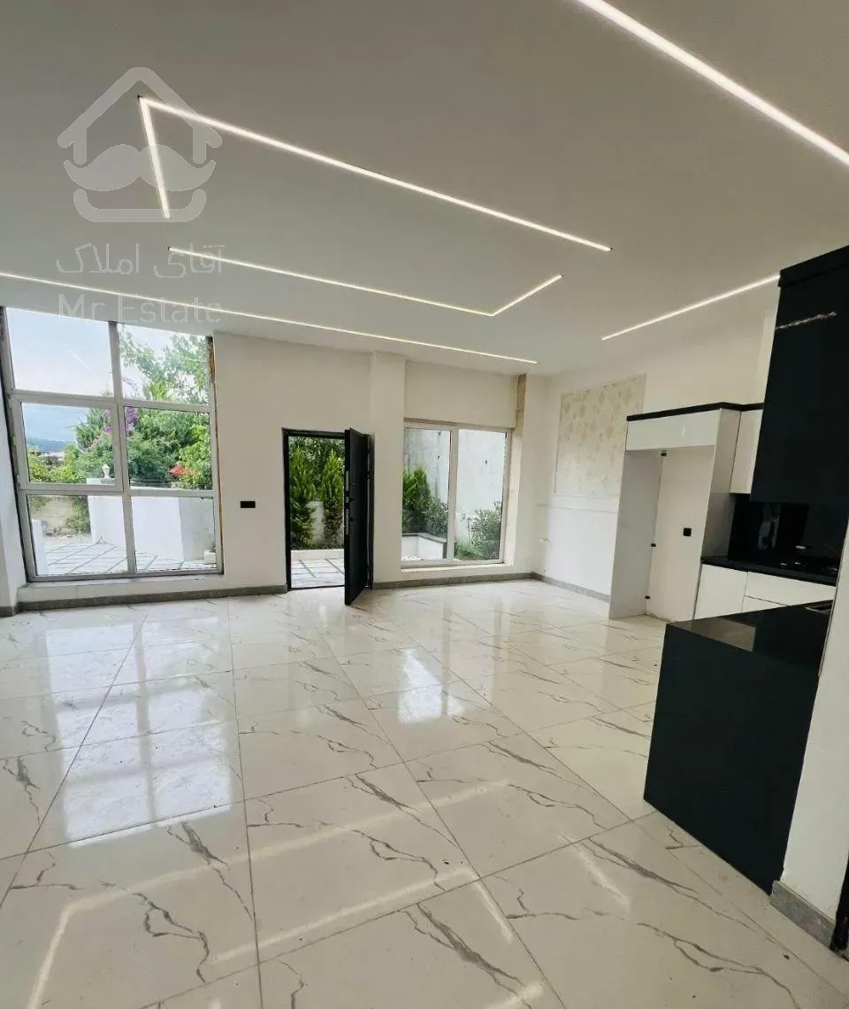 ویلا نیم پیلوت کلاسیک ۲۸۱ متر سندتکبرگ شهرکی