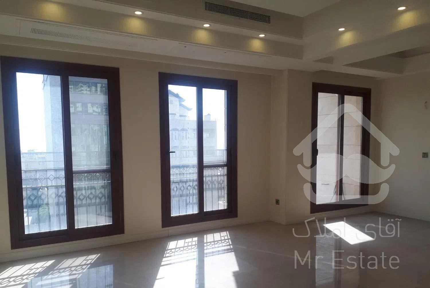 فروش ۲۳۰ متر آپارتمان در نیاوران /۴ خواب/نوساز