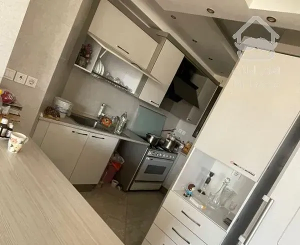 **آپارتمان ۱۲۰ متری۲ خواب خ گلزار**