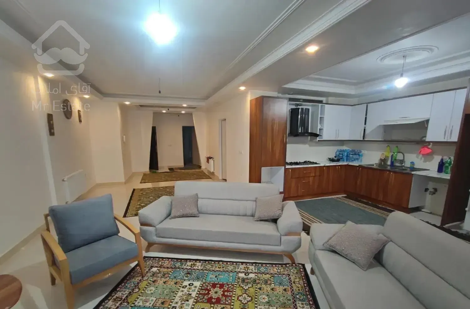 اجاره واحد۱۳۰متر ۳خواب نورگیر