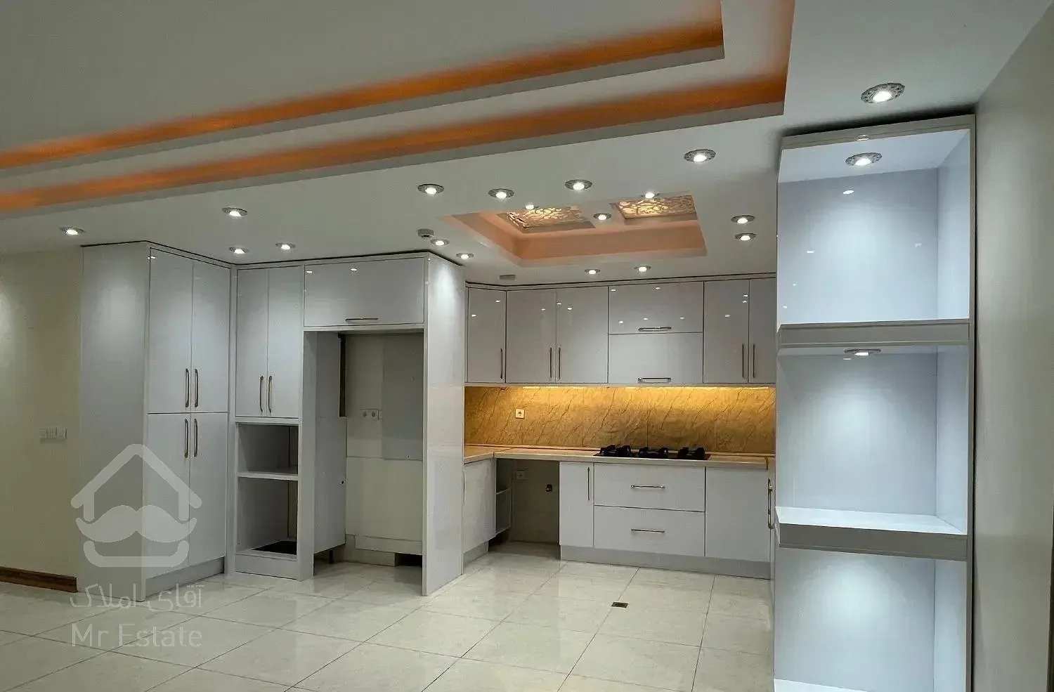 ۱۱۵متر/فول امکانات/نوساز کلید نخورده/تبدیل ازاد