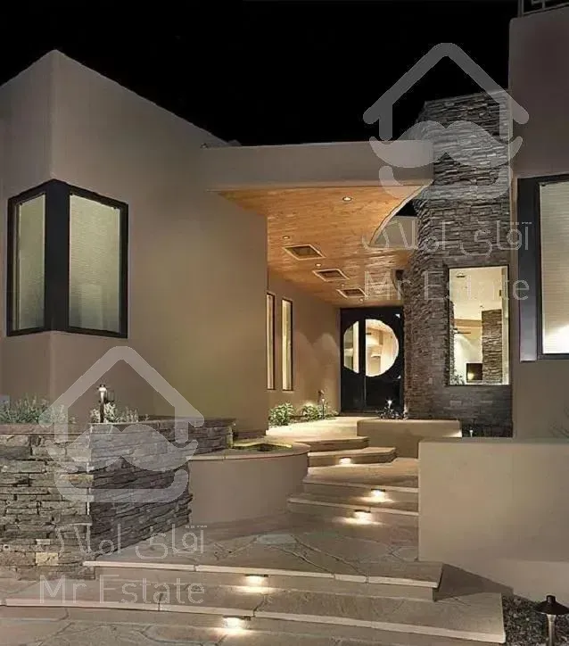 آپارتمان 161 متری / دو کله نور / بلوار سپاه