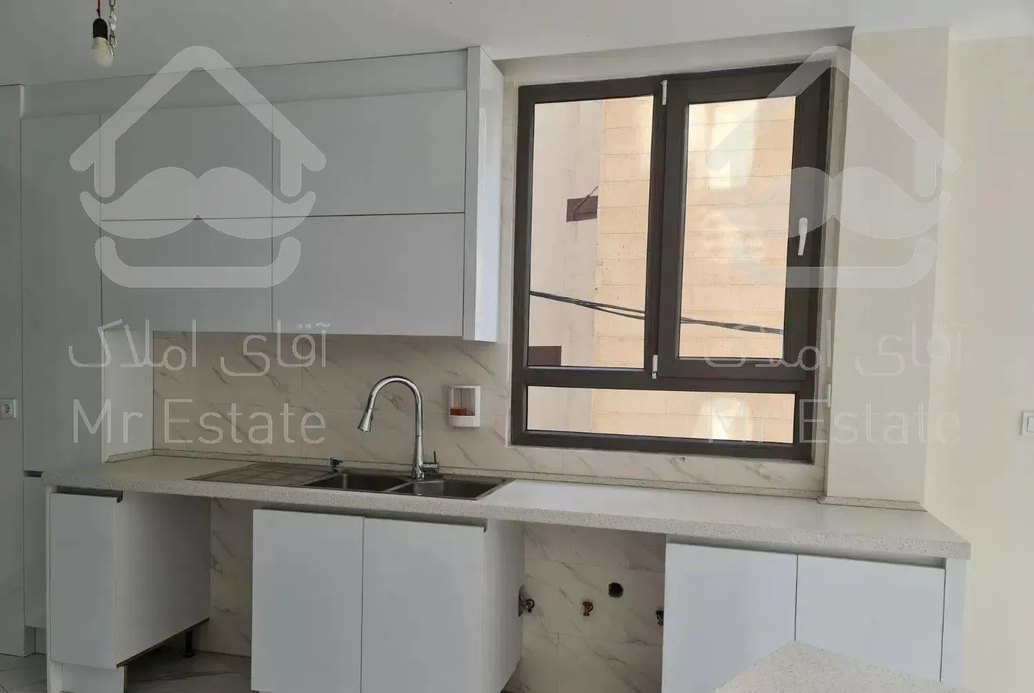 آپارتمان ۱۳۵ متری، ۳ خوابه،تکواحدی