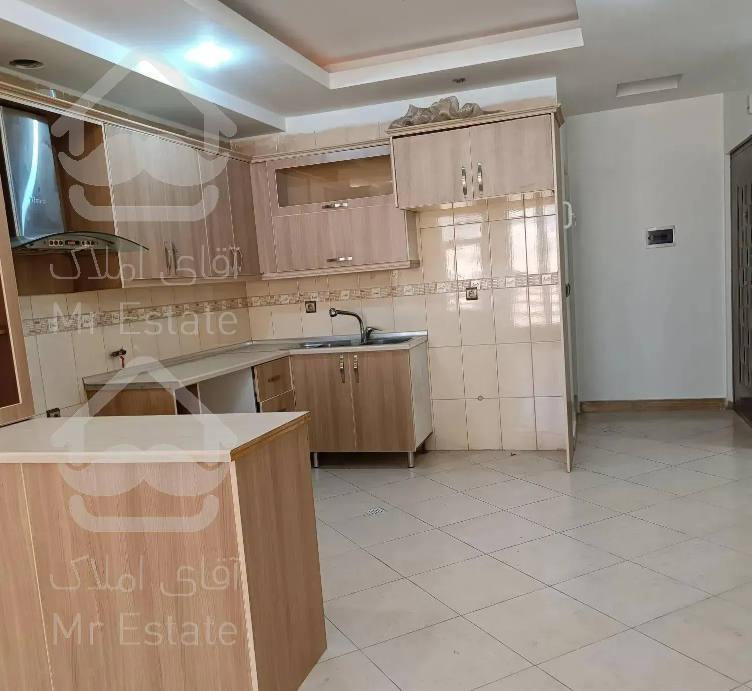 آپارتمان ۶۸ متری  یک خوابه فول امکانات **