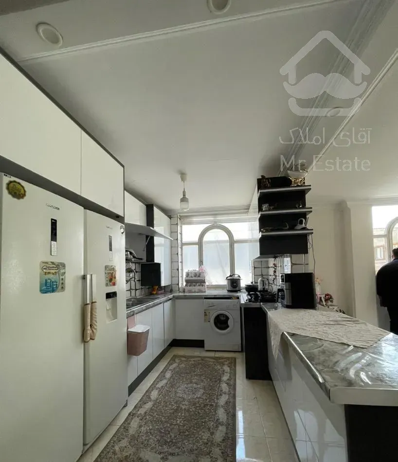 ۸۵ متر/دوخواب /پارکینگدار/فول بازسازی/وام دار