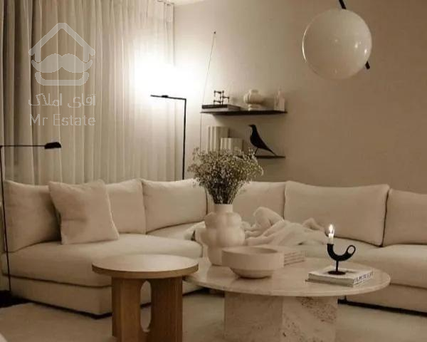 ۶۴متر ، سالن پرده خور ، چهارباغ