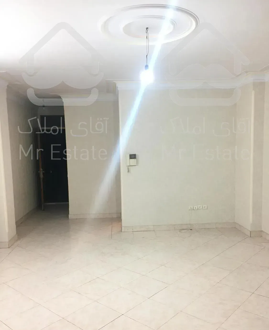 ۶۸متر /فول امکانات /فلکه اول صادقیه