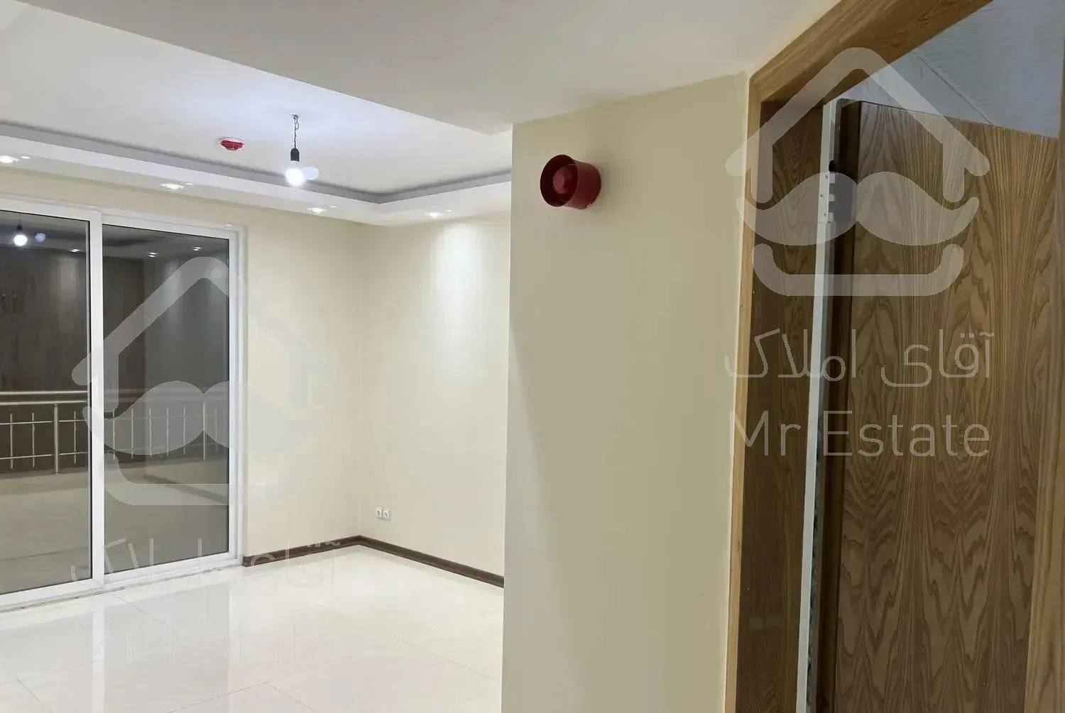 آپارتمان۲۰۰متری۳خوابه تک واحدی نوساز جابرانصاری