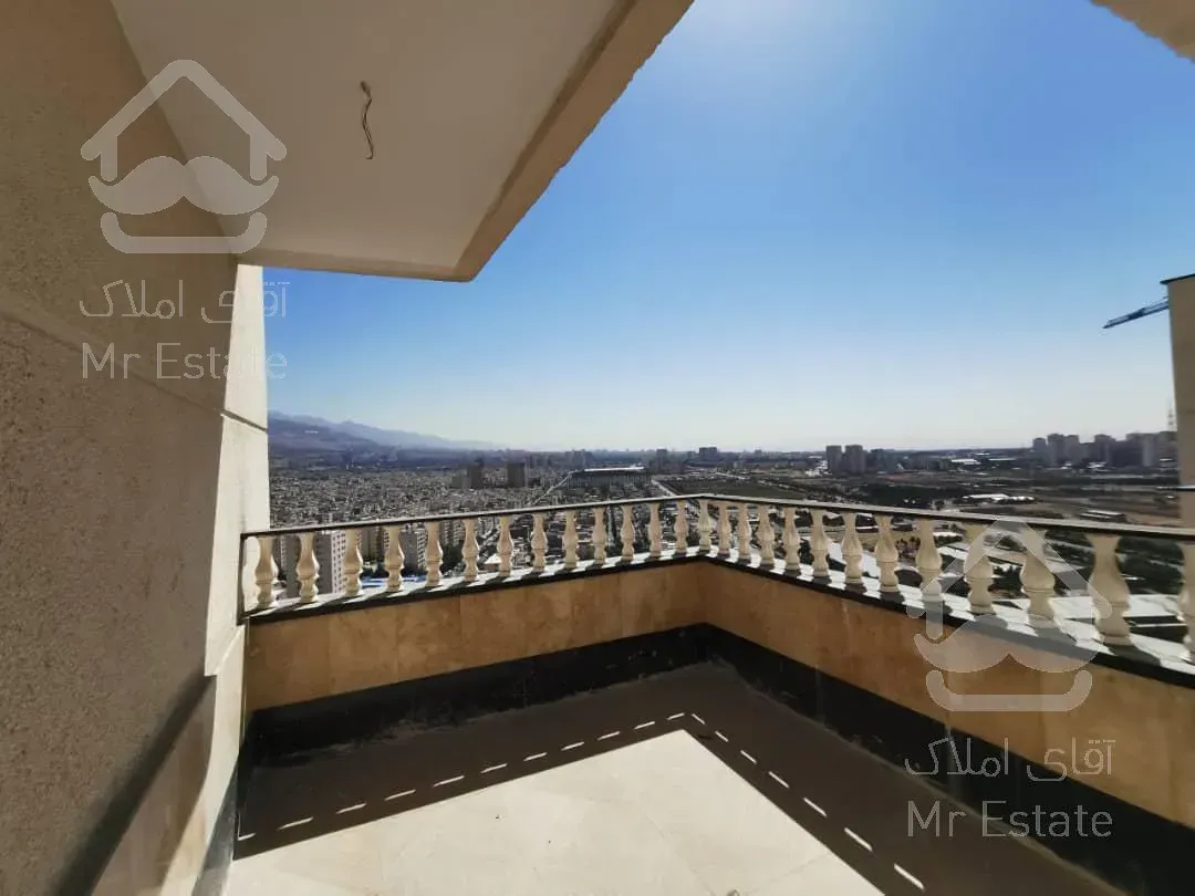 پنت ۳۰۰ متری در برج زیبا و لاکچری رُزلند