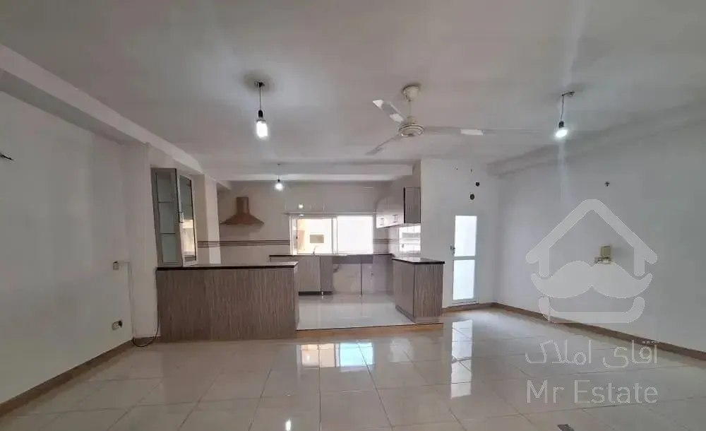 اپارتمان ۱۱۰متری مرکز شهر