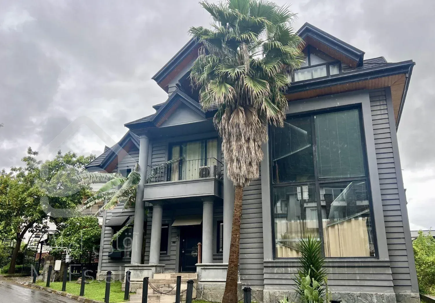 ریاست‌جمهوری شهرک منظره دریا ویلا خاص مبله جنگلی