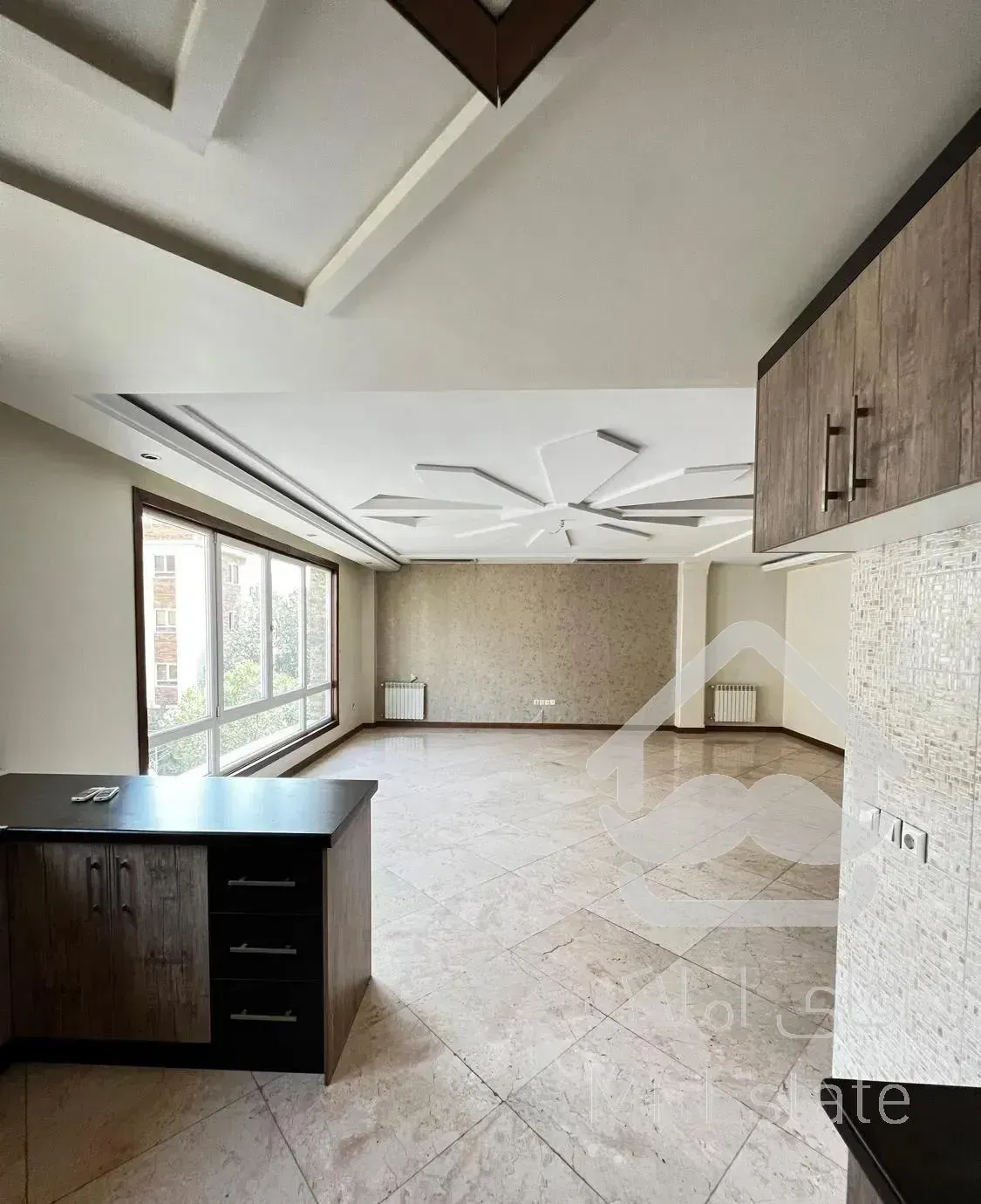 125 متر 3 خواب لوکیشن  پاسداران