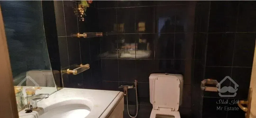 ونک برج سرو سپیدار ۱۸۰متر