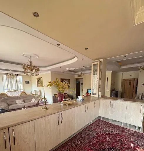 فروش آپارتمان 131متری 3 خوابه در درکه سند شخصی