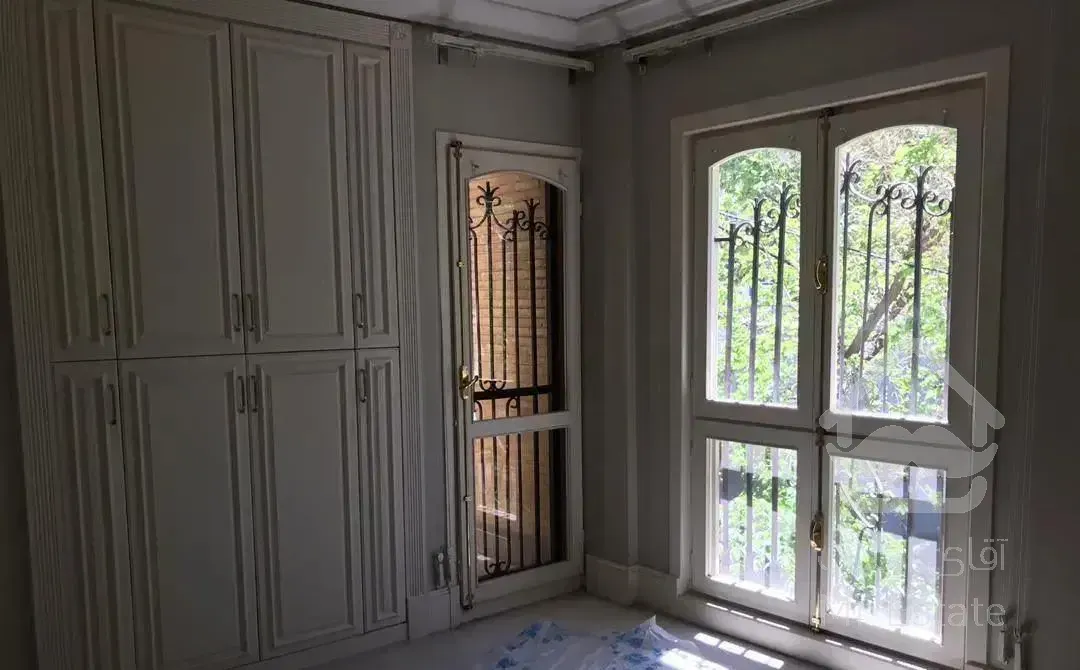 نیاوران عمار 160 متر 3 خوابه