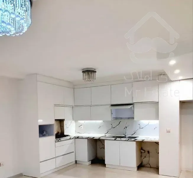 فروش اپارتمان ۸۰متری/لوکیشن برند/ویو کوه دریا