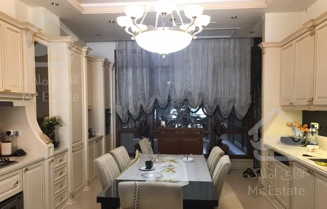 310 متر فرمانیه