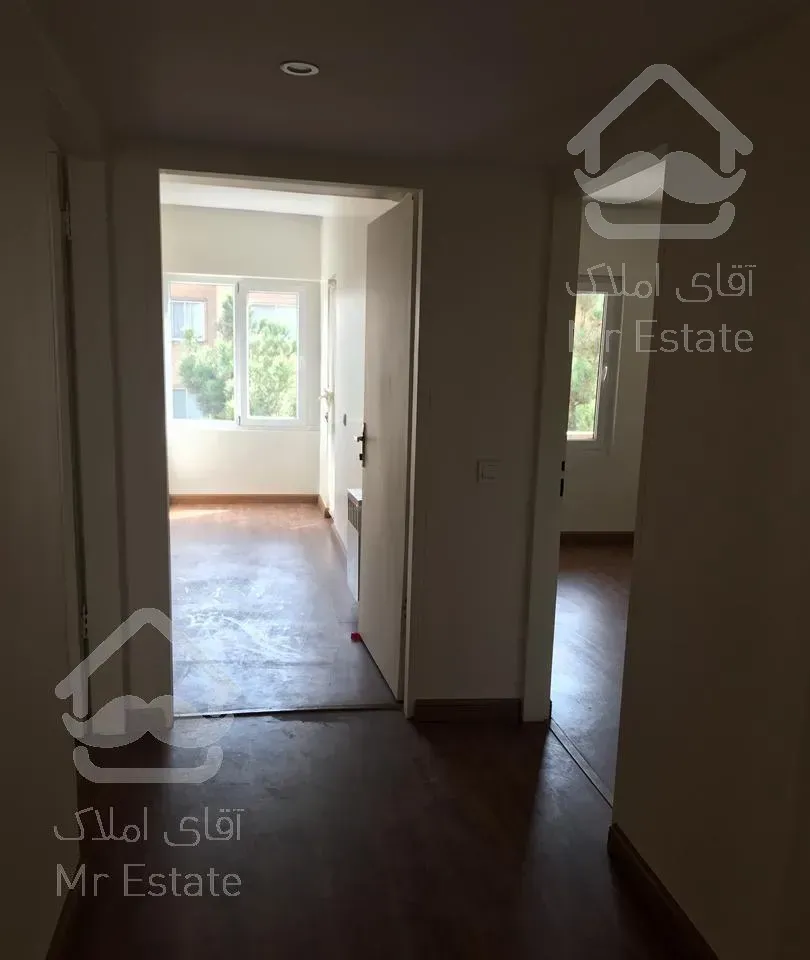 آپارتمان۱۵۵ مترمربع شهرک غرب سه خوابه