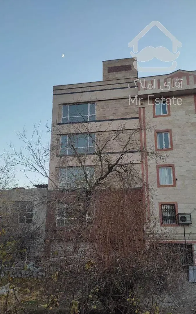 ۹۰ متر دو خوابه ، ۱۴۰۰ ، چهار طبقه تک واحد