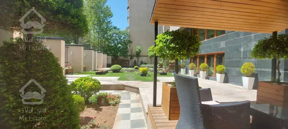 زعفرانیه/۲۳۲متر/۲پارکینگ سندی/مناسب سرمایه گذاری (راد)