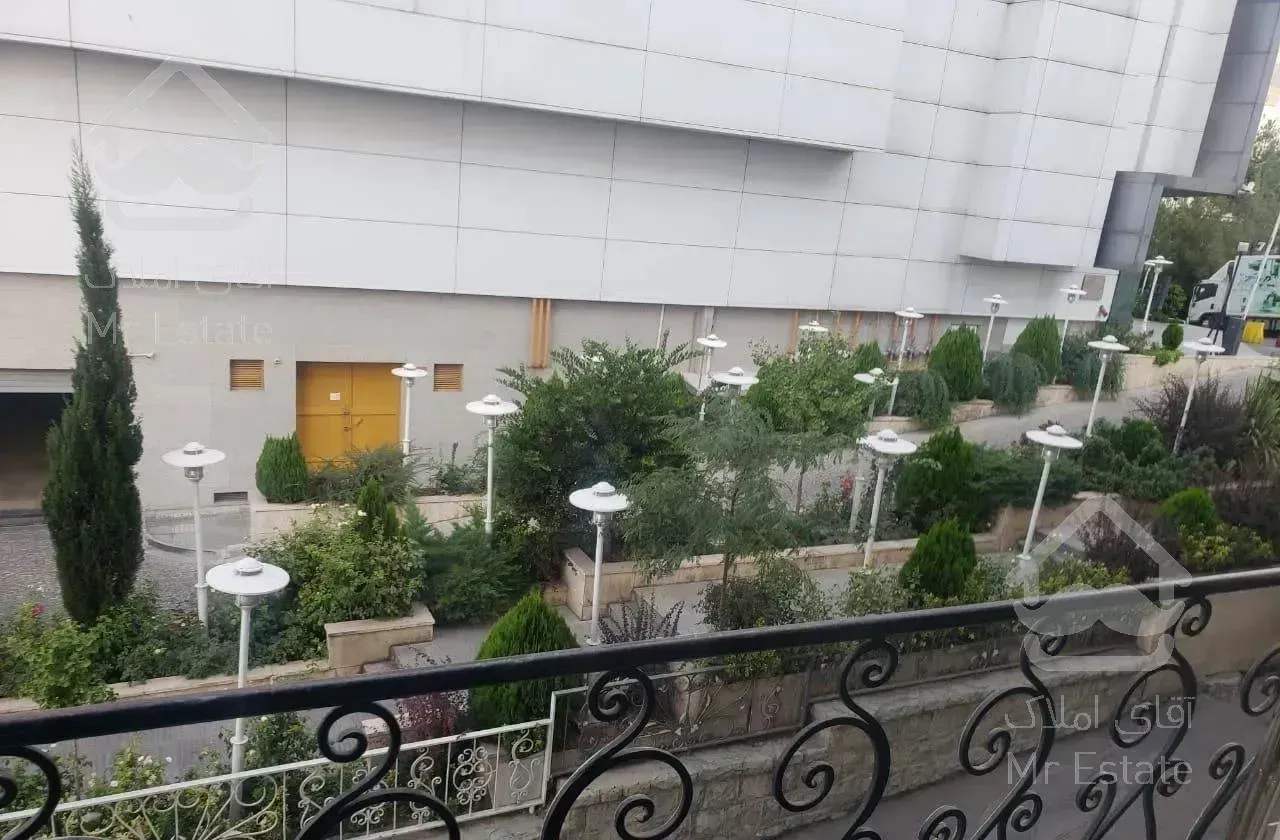 آپارتمان ۱۲۴ متری ۳ خواب، مبله