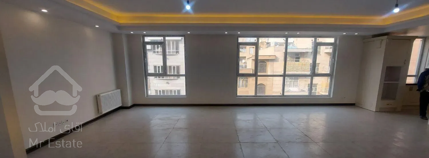 فروش آپارتمان ۱۳۰ متری تک واحد نوساز فول