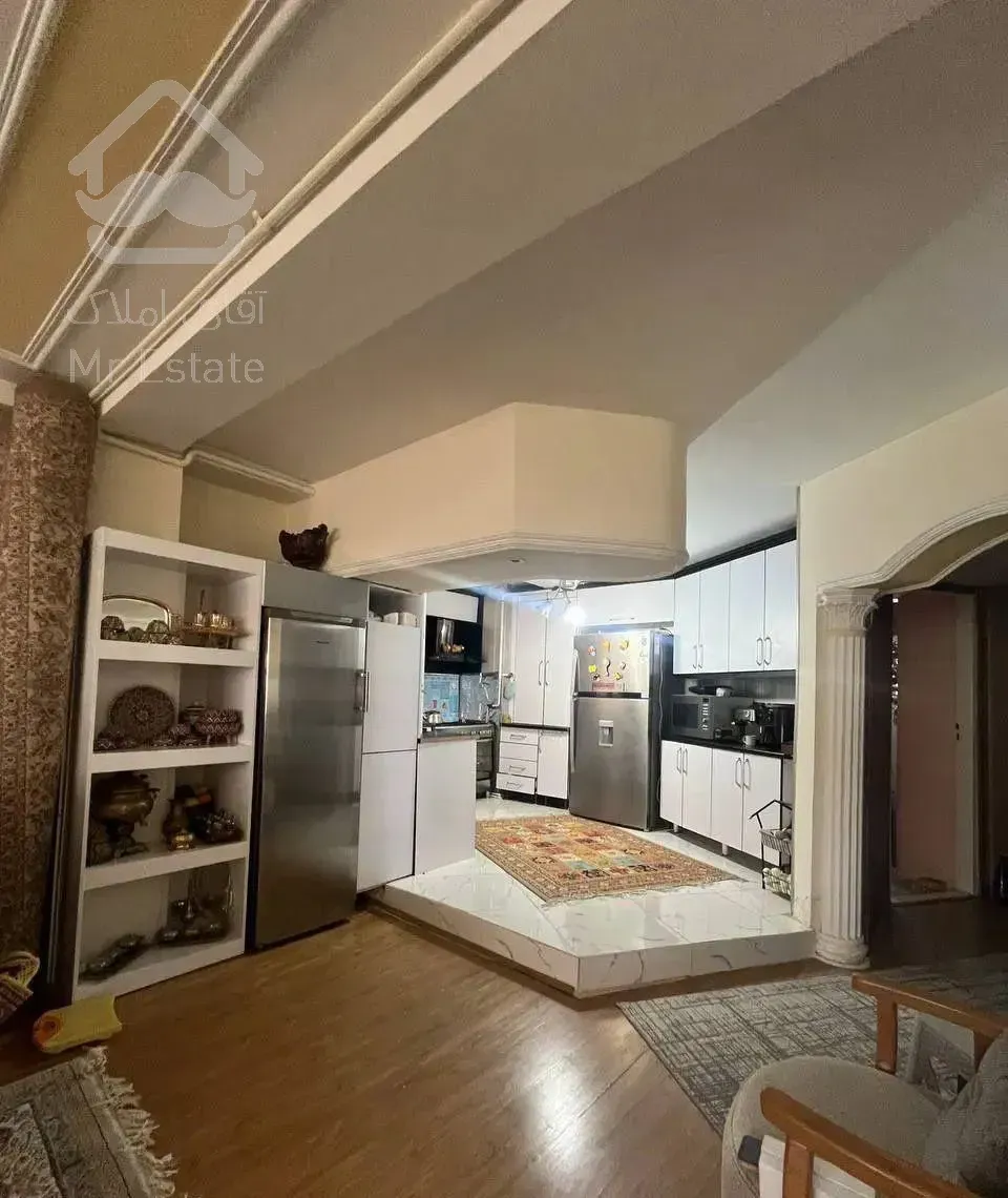 فروش اپارتمان ۱۱۸ متری چهار راه امیریه