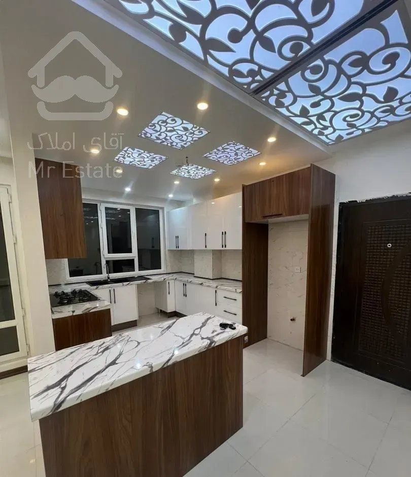 آپارتمان کلید نخورده لاکچری زیر قیمت منطقه هوا فضا