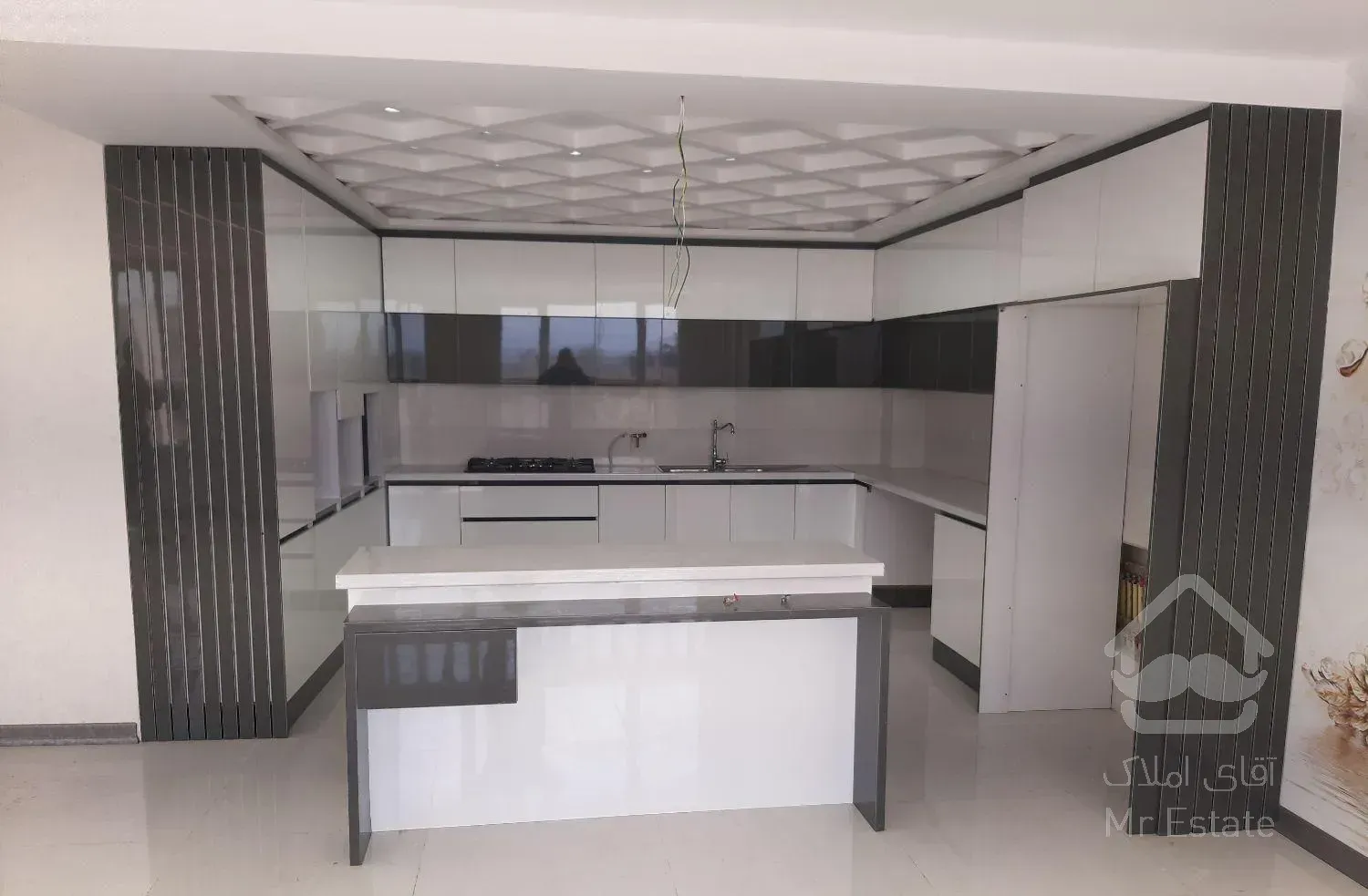 فروش آپارتمان۲۳۰متر۳خوابه.فضل‌آباد.فدک.شهرک ولیعصر