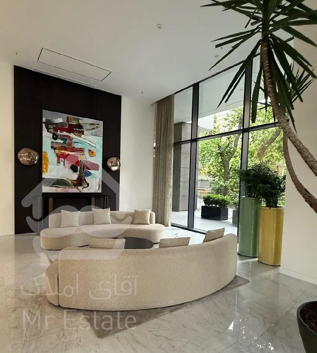 فروش آپارتمان ۲۰۷ متری ۳ خوابه در نیاوران