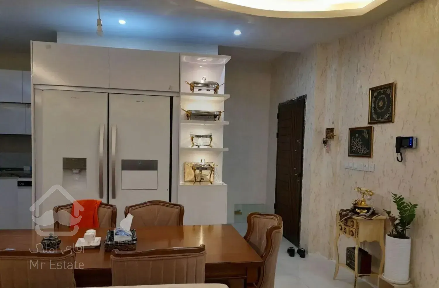 فروش آپارتمان ۱۳۰ متری ۳ خوابه در طلاب