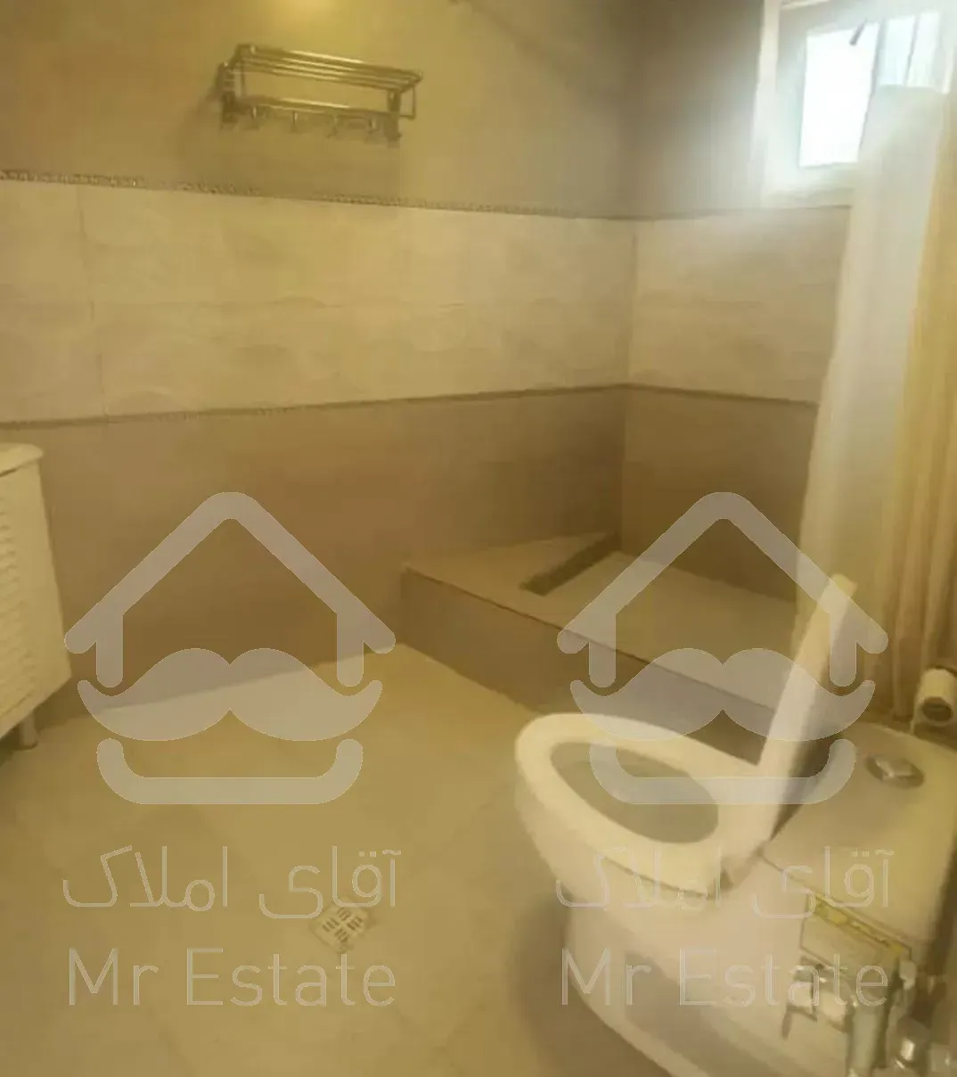 120 متر دو خوابه ( دربند ) ویوی مشجر