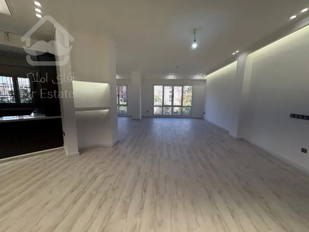 فروش اپارتمان 210 متری زعفرانیه