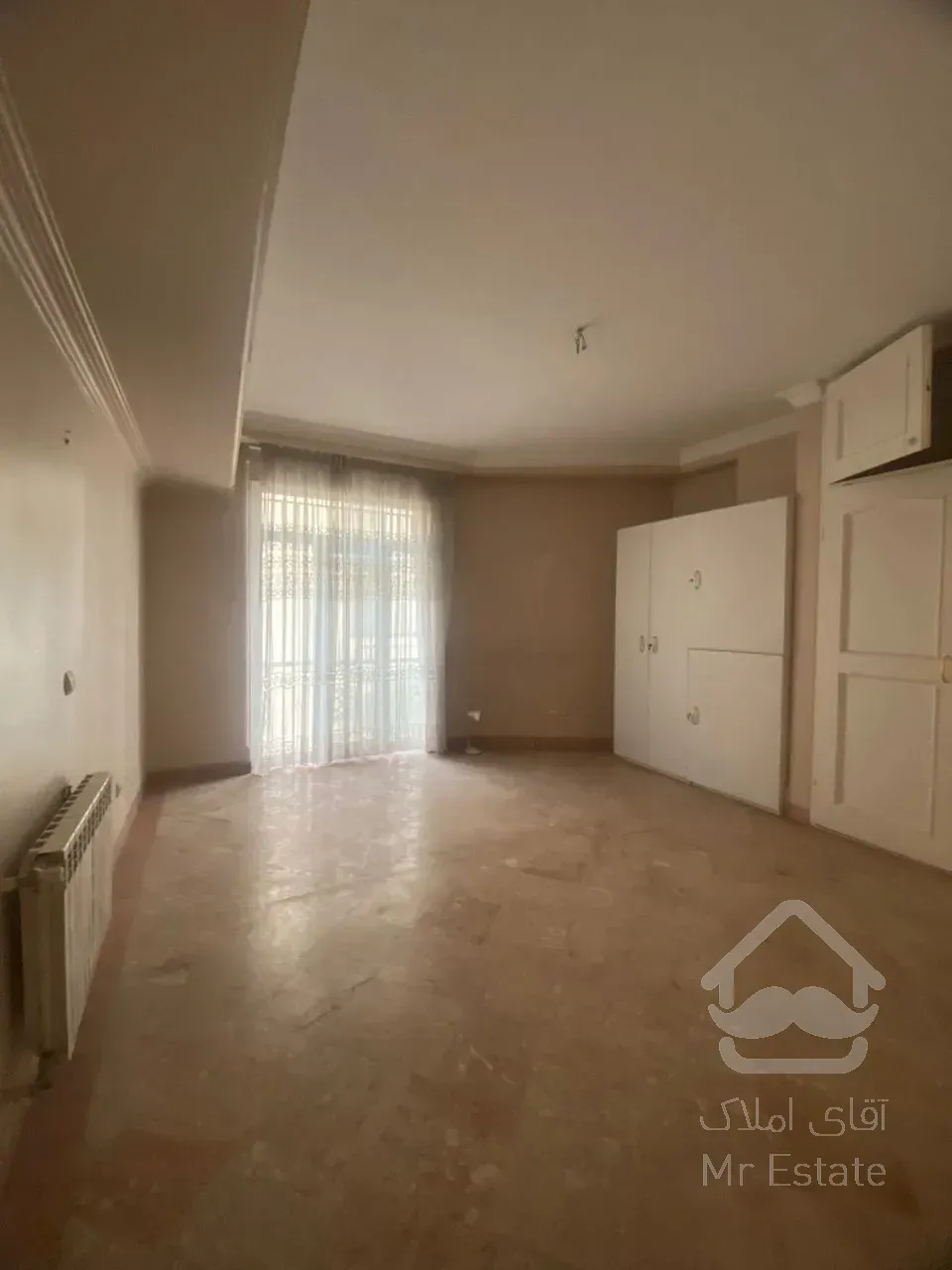 فروش 180 متری پاسداران