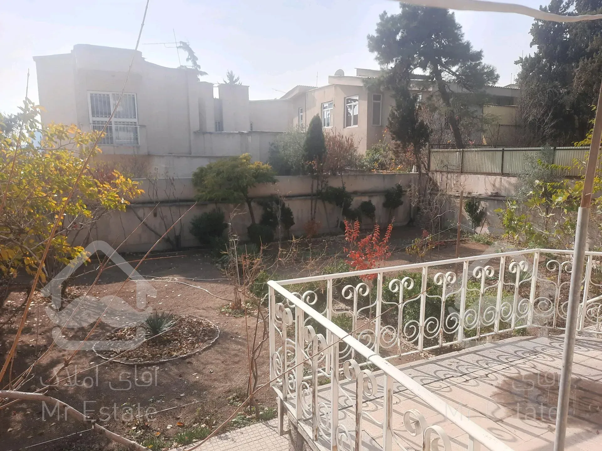 ۶۶۰ متر ویلا در شهرک غرب