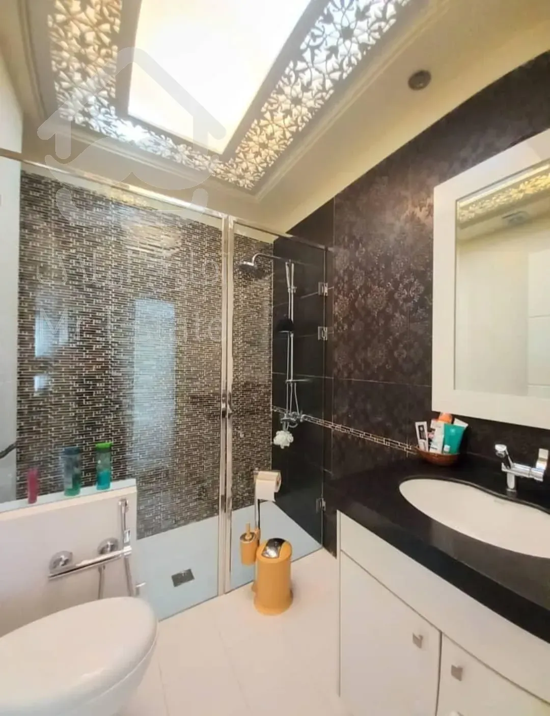 فروش اپارتمان 270 متری زعفرانیه