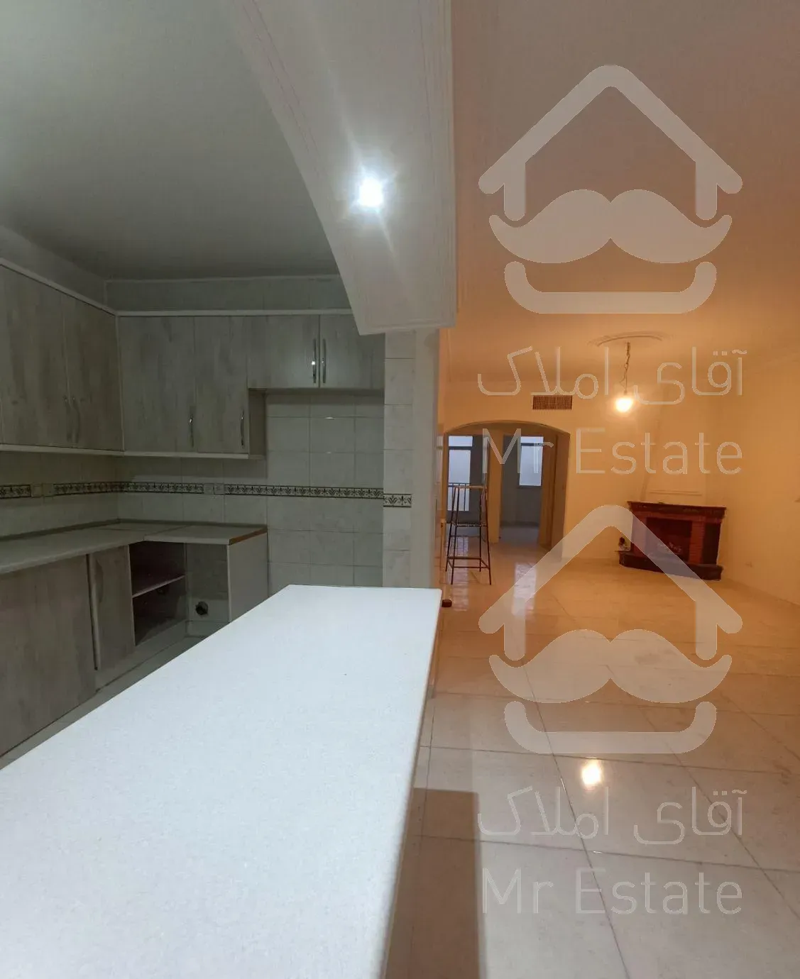 ۹۰ متر/دوخوابه/پارکینگ دار/تکواحدی/قابل تبدیل