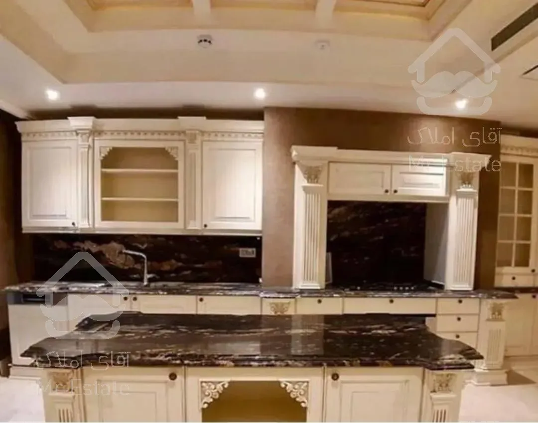 خرید آپارتمان 275 متری فرمانیه