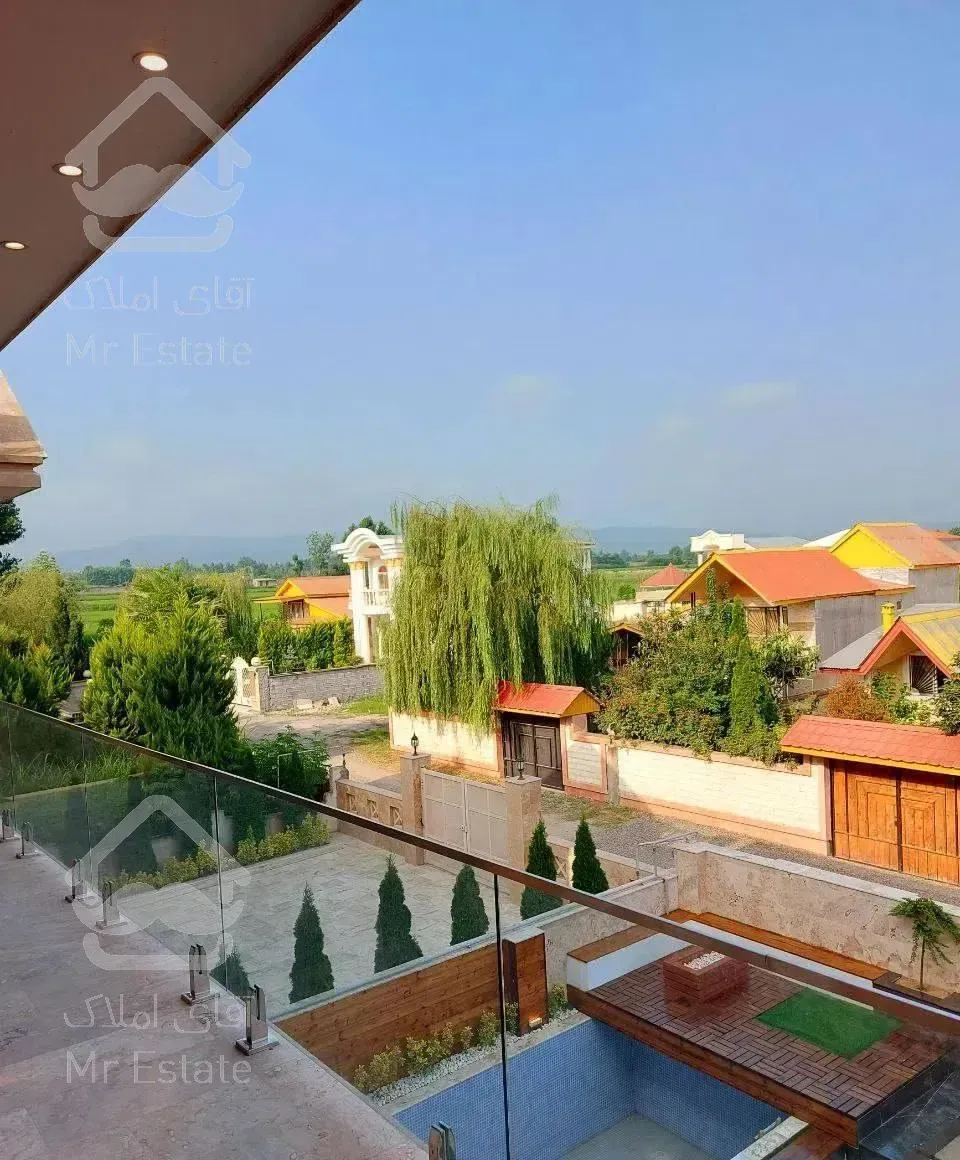 فروش ویلا باطراحی داخل استخر سندانشعابات نصب شهرکی