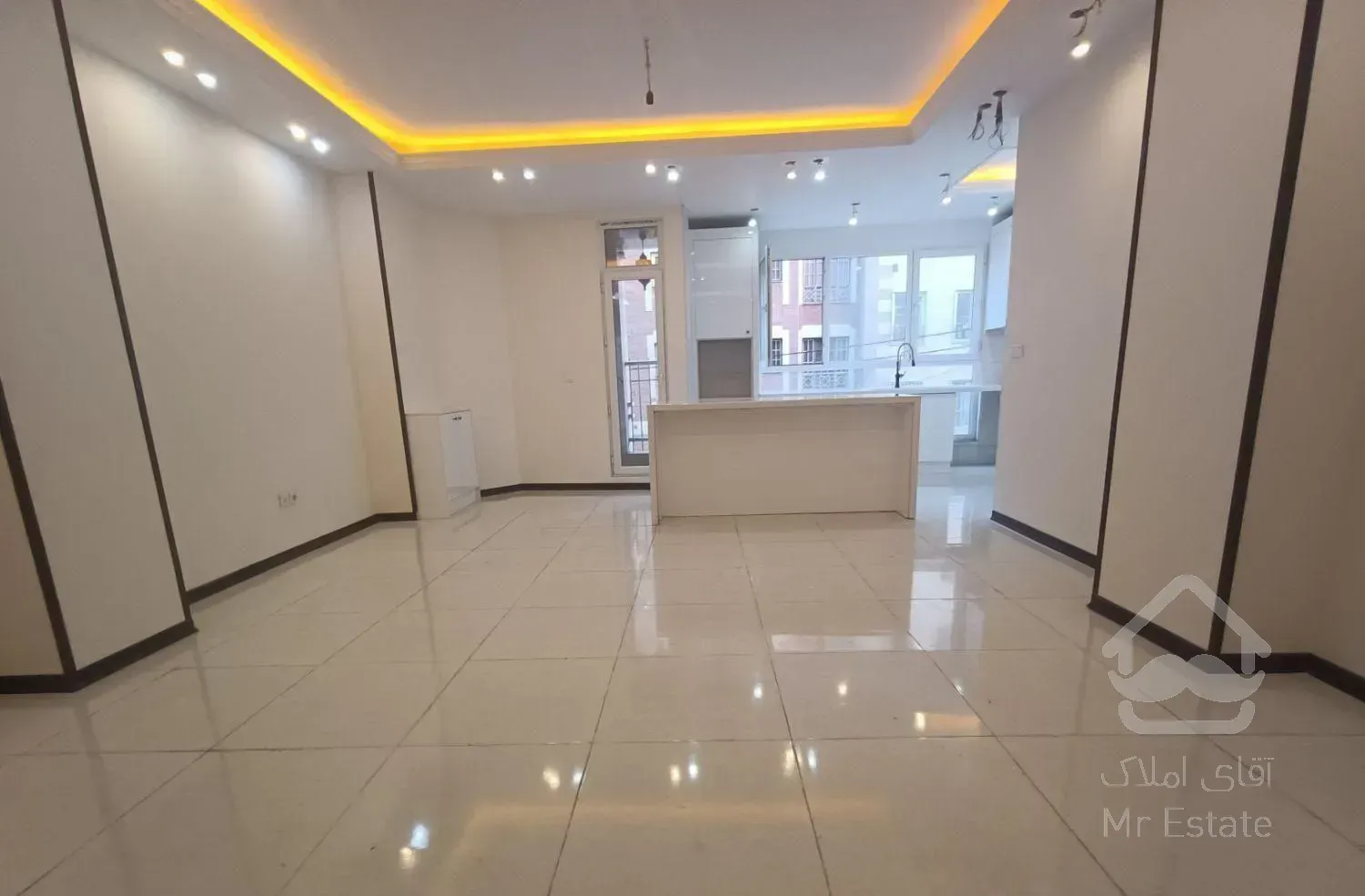 ۹۰متر کیلید نخورده شهرآرا