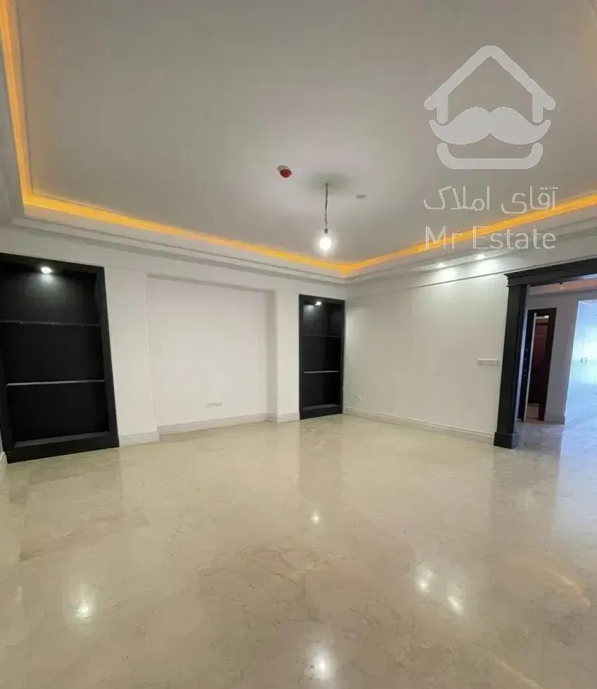 ۱۶۰ متر کامرانیه/۳ خواب/ویو دار/تک واحدی