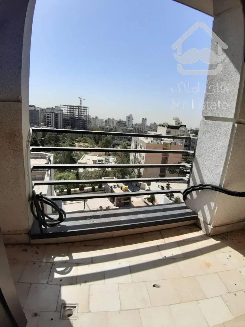 کامرانیه شمالی ، ۲۰۰ متر فول ،ویو ابدی