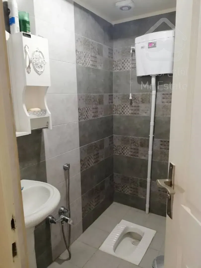 فروش آپارتمان ۶۰ متری یک خوابه ۵ ساله در کوی ارم