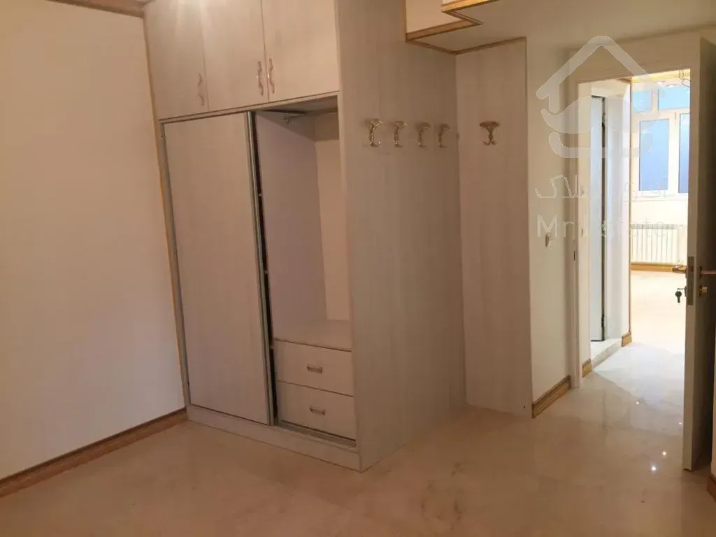 فروش 140 متری اختیاریه